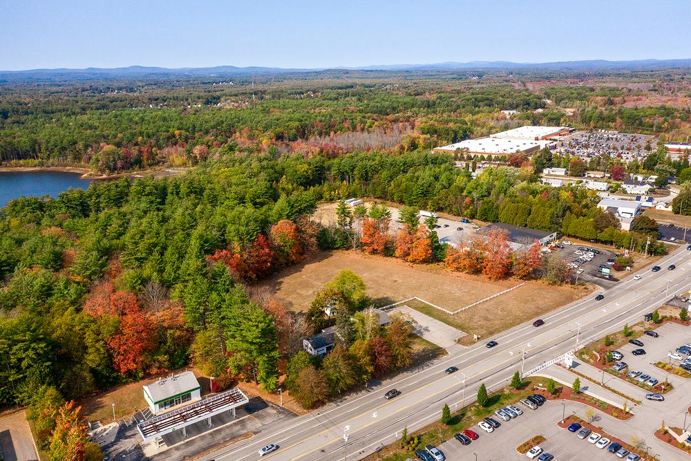 459 High St, Somersworth, NH 03878